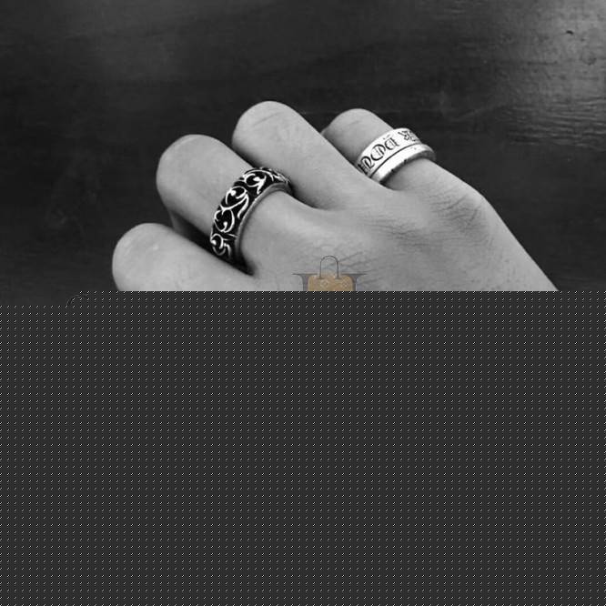 CHROME HEARTS ETERNITY VINE RING